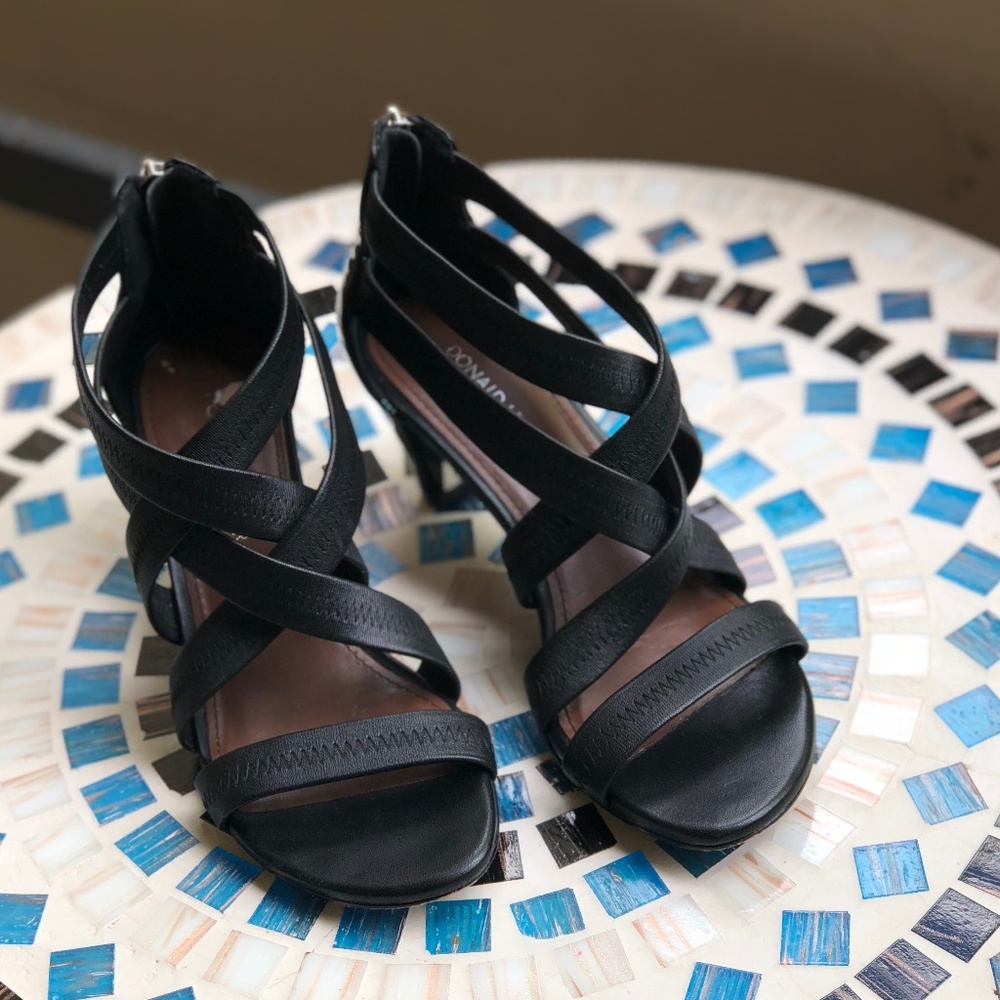 DONALD J PLINER BLACK VIDA HEELED DRESS SANDAL